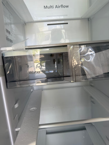 Factory second/Carton damaged Hisense 632 L Side-by-Side Refrigerator – Black Steel (HRSBS632BW)